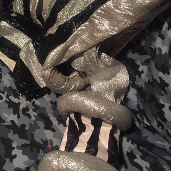 Bob Mackie Costume Jacket from Sonny n Cher Show - Picture 8 of 9